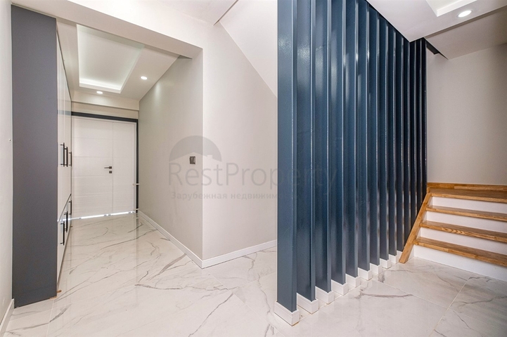 فيلا 4 + 1 في لارا - انطاليا