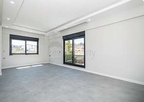 فيلا 4 + 1 في لارا - انطاليا