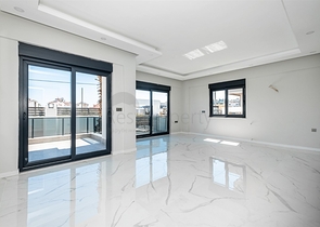 فيلا 4 + 1 في لارا - انطاليا