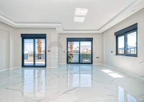 فيلا 4 + 1 في لارا - انطاليا