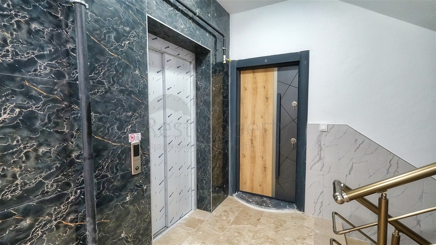 شقق 2 + 1،3 + 1 في منطقة مراد باشا - أنطاليا