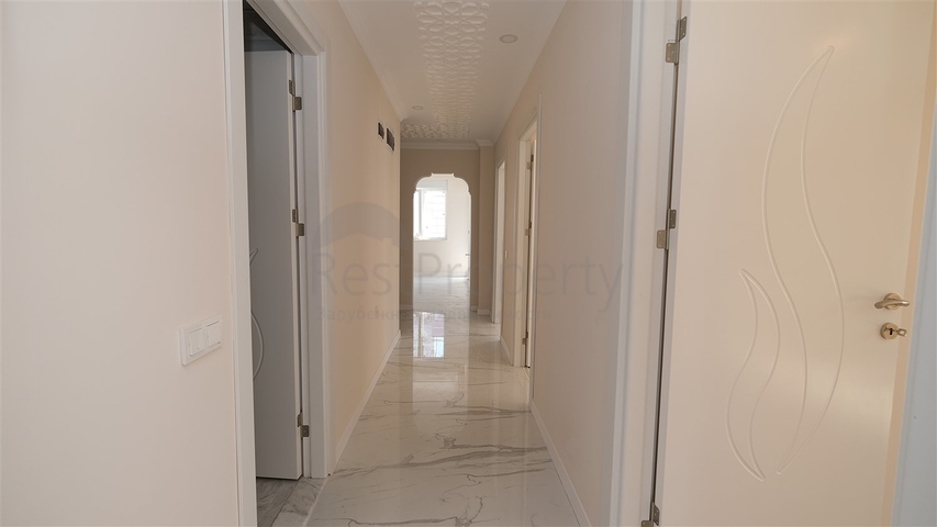 شقق 2 + 1،3 + 1 في منطقة مراد باشا - أنطاليا