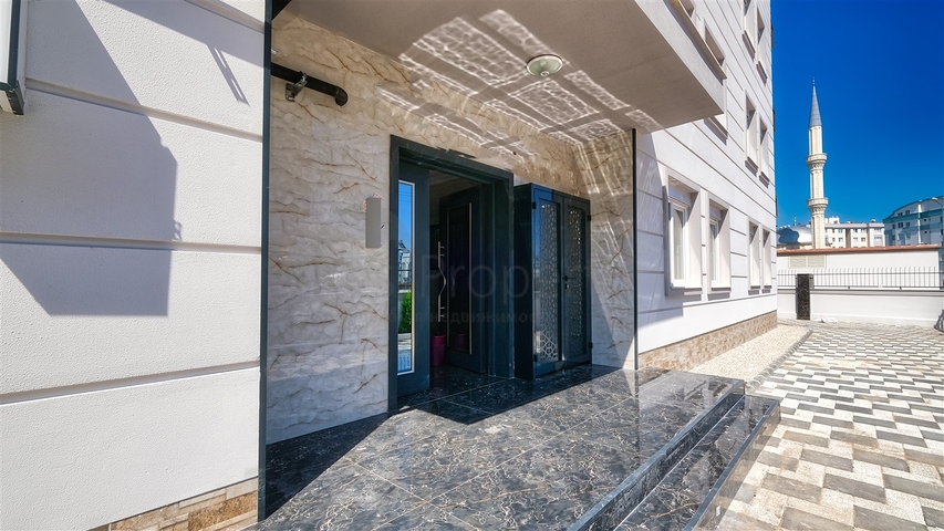 شقق 2 + 1،3 + 1 في منطقة مراد باشا - أنطاليا