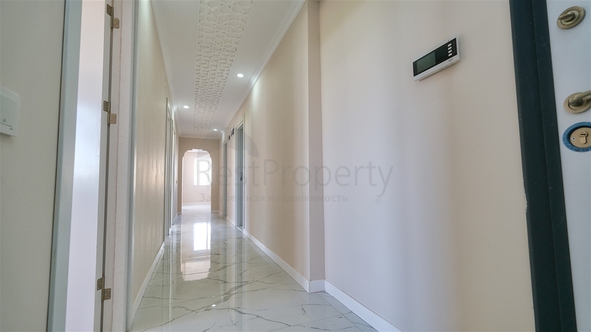 شقق 2 + 1،3 + 1 في منطقة مراد باشا - أنطاليا