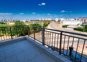 شقق 2 + 1،3 + 1 في منطقة مراد باشا - أنطاليا