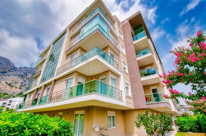 شقة 1 + 1 في منطقة كونيالتي - انطاليا