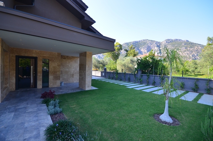 فيلا في منطقة فتحية