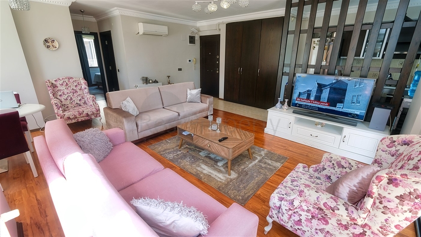 شقة واسعة 2 + 1 في اونجالي - انطاليا