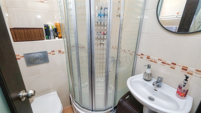 شقة واسعة 2 + 1 في اونجالي - انطاليا