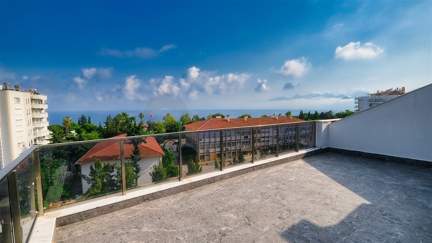 شقق في مجمع 2 + 1،3 + 1،4 + 1 في منطقة فارليك - أنطاليا