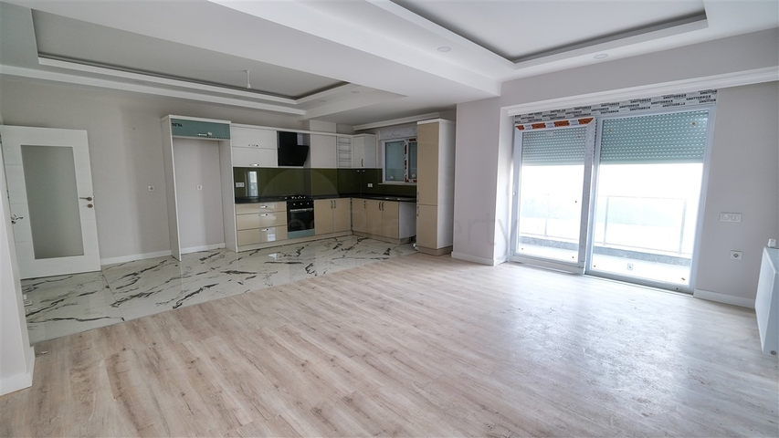 شقق في مجمع 2 + 1،3 + 1،4 + 1 في منطقة فارليك - أنطاليا