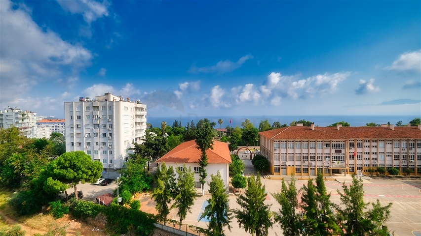 شقق في مجمع 2 + 1،3 + 1،4 + 1 في منطقة فارليك - أنطاليا