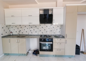 شقق في مجمع 2 + 1،3 + 1،4 + 1 في منطقة فارليك - أنطاليا