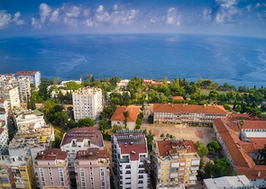 شقق في مجمع 2 + 1،3 + 1،4 + 1 في منطقة فارليك - أنطاليا