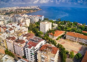 شقق في مجمع 2 + 1،3 + 1،4 + 1 في منطقة فارليك - أنطاليا