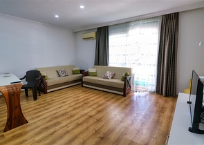 شقة في مجمع غني بالبنية التحتية في منطقة كونيالتي - أنطاليا.