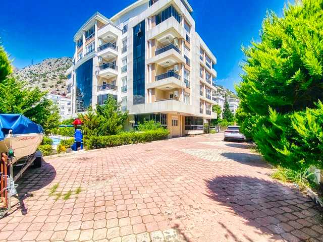 شقة 2 + 1 في منطقة كونيالتي - انطاليا