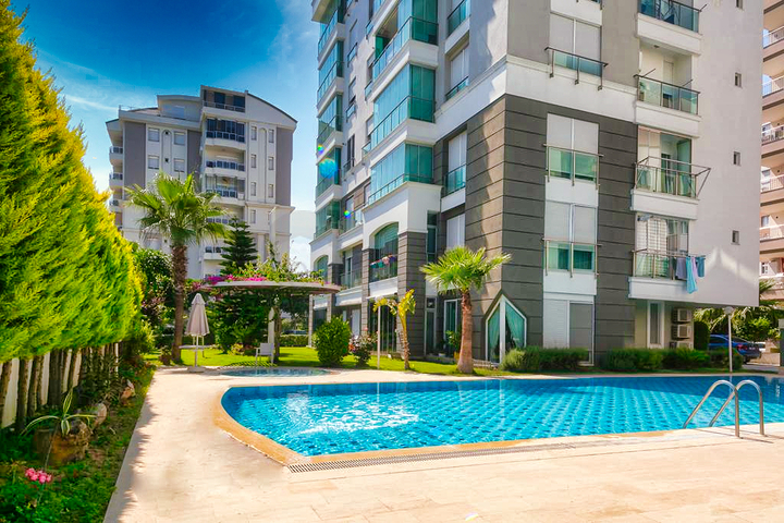 شقة 3 + 1 في لارا - انطاليا