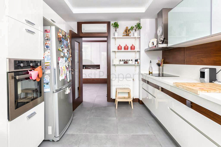 شقة 3 + 1 في لارا - انطاليا