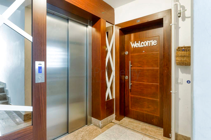 شقة 3 + 1 في لارا - انطاليا