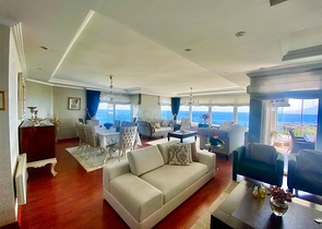 شقة 3 + 1 في مجمع مطل على البحر في لارا - أنطاليا