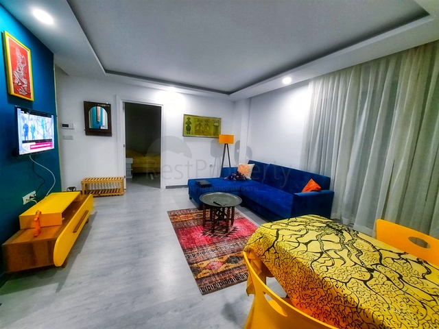 شقة 2 + 1 في وسط أنطاليا