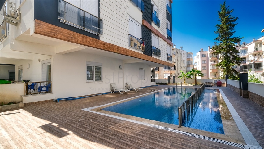 شقة 2 + 1 في وسط أنطاليا