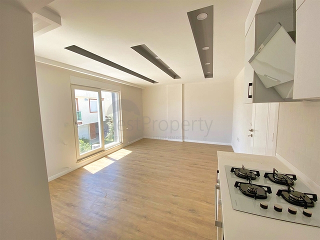 شقق في منطقة لارا - أنطاليا