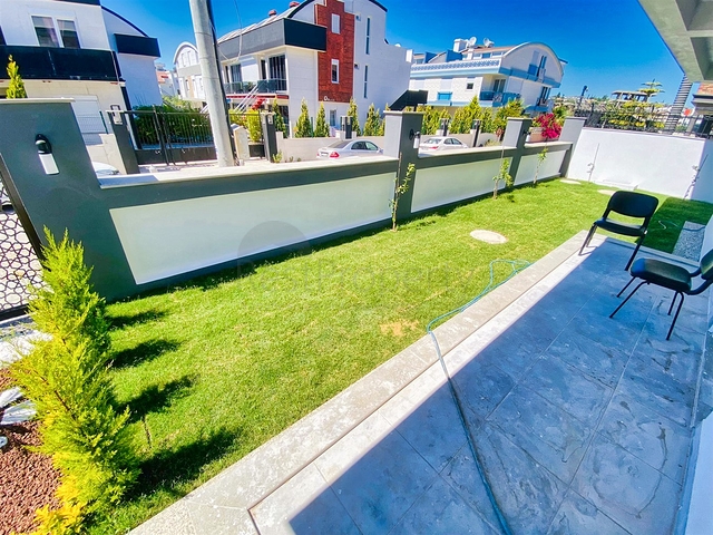 شقق في منطقة لارا - أنطاليا