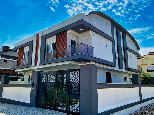 شقق في منطقة لارا - أنطاليا