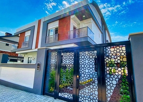 شقق في منطقة لارا - أنطاليا