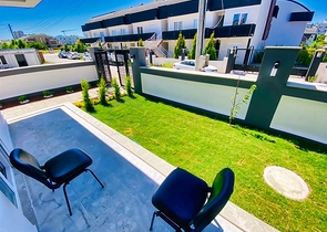 شقق في منطقة لارا - أنطاليا