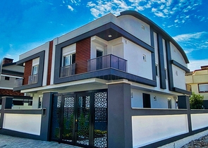 شقق في منطقة لارا - أنطاليا