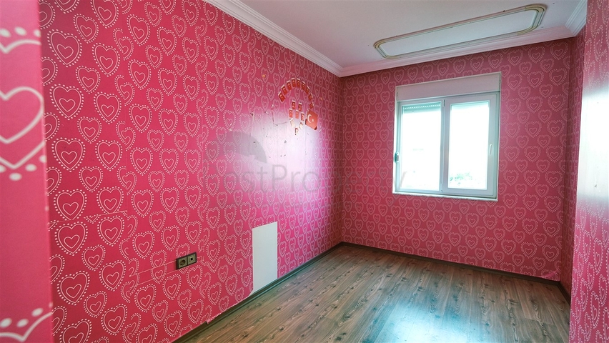 شقة 4 + 1 في منطقة كونيالتي - انطاليا