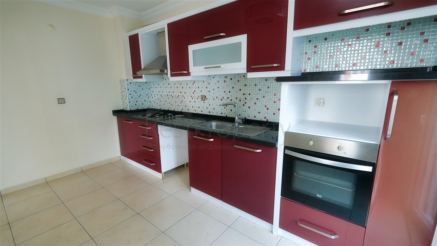 شقة 4 + 1 في منطقة كونيالتي - انطاليا