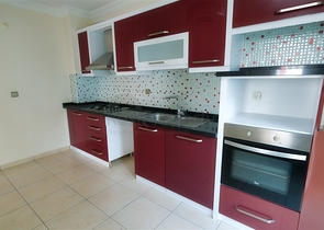 شقة 4 + 1 في منطقة كونيالتي - انطاليا