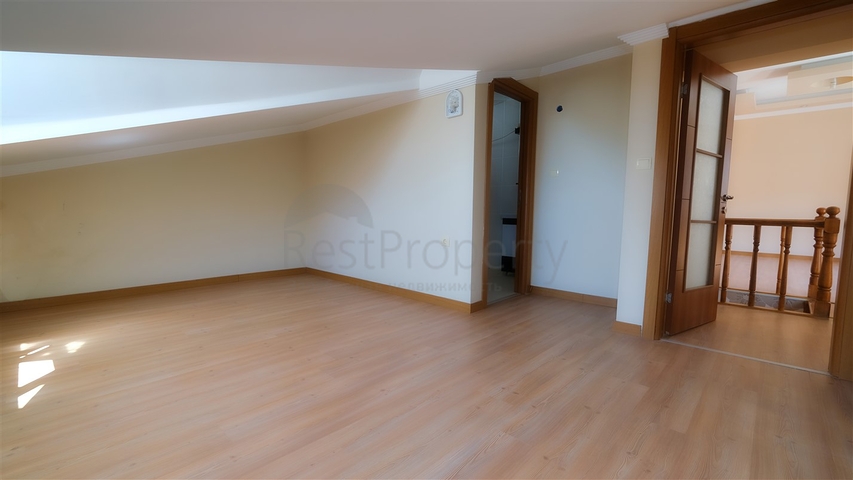 شقة 3 + 2 في منطقة كونيالتي - انطاليا