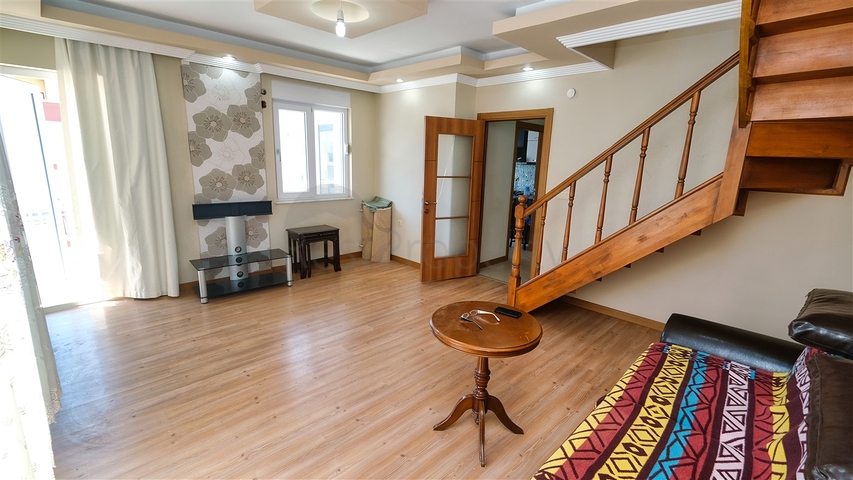 شقة 3 + 2 في منطقة كونيالتي - انطاليا