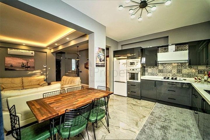 فيلا في منطقة كاليس - فتحية