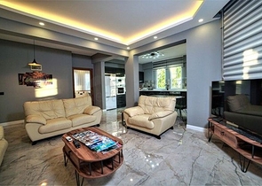 فيلا في منطقة كاليس - فتحية