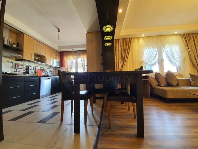 شقة 3 + 1 في موقع فريد في كونيالتي - أنطاليا