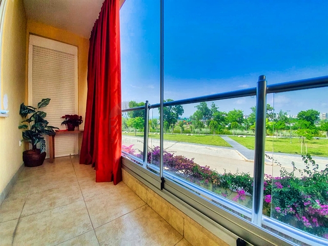 شقة 3 + 1 في موقع فريد في كونيالتي - أنطاليا