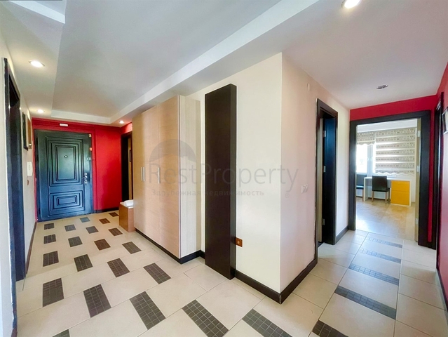 شقة 3 + 1 في موقع فريد في كونيالتي - أنطاليا