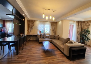 شقة 3 + 1 في موقع فريد في كونيالتي - أنطاليا