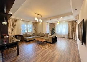 شقة 3 + 1 في موقع فريد في كونيالتي - أنطاليا