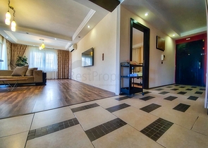 شقة 3 + 1 في موقع فريد في كونيالتي - أنطاليا