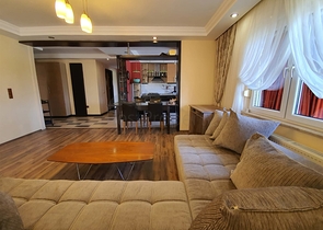 شقة 3 + 1 في موقع فريد في كونيالتي - أنطاليا