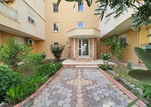 شقة 3 + 1 في موقع فريد في كونيالتي - أنطاليا