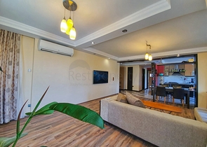 شقة 3 + 1 في موقع فريد في كونيالتي - أنطاليا