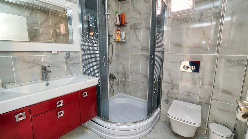 شقة في اولوش - انطاليا